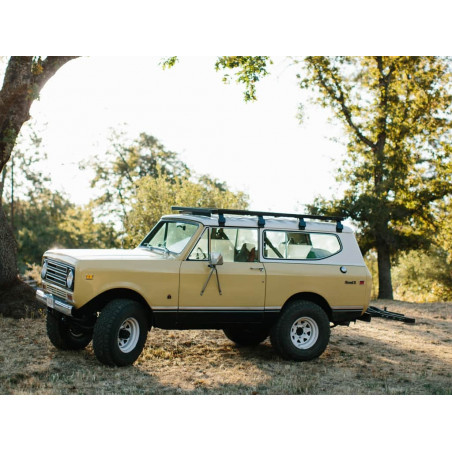 International Scout II (1971–1980) Slimline II katuseraamikomplekt – Front Runner