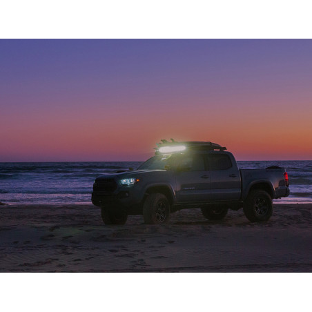 Toyota Tacoma (2005-Current) Slimsport Roof Rack Kit / Lightbar ready - by Front Runner