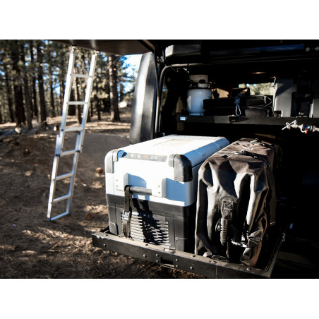 Jeep Wrangler JKU Cargo Slide - by Front Runner